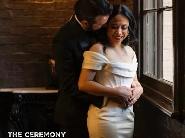 Jake Smith was the marriage celebrant for Russell & Sambara at Jaspers Berry, Jaspers Brush, New South Wales, and they gave him a five star rating for his wedding celebrant services.