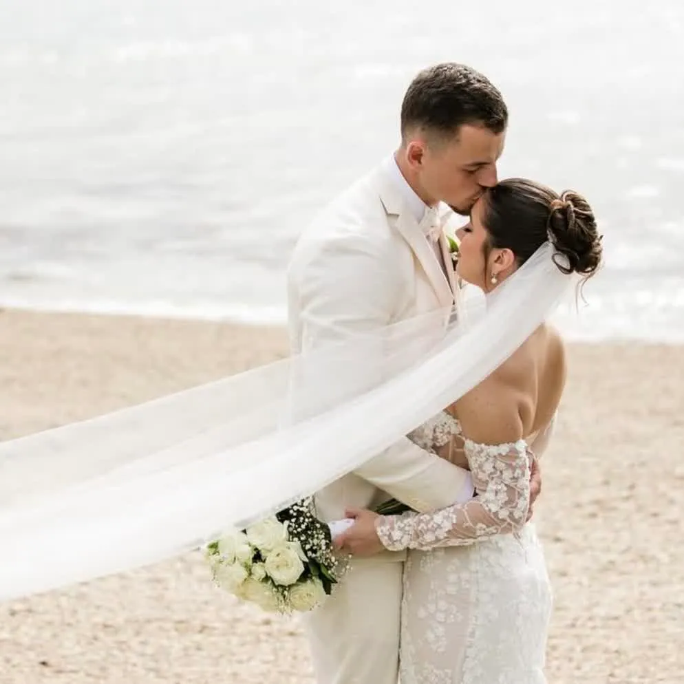 Jake Smith was the marriage celebrant for Sam & Natasha at Daydream Island Resort, Daydream Island, The Whitsundays, Queensland, and they gave him a five star rating for his wedding celebrant services.