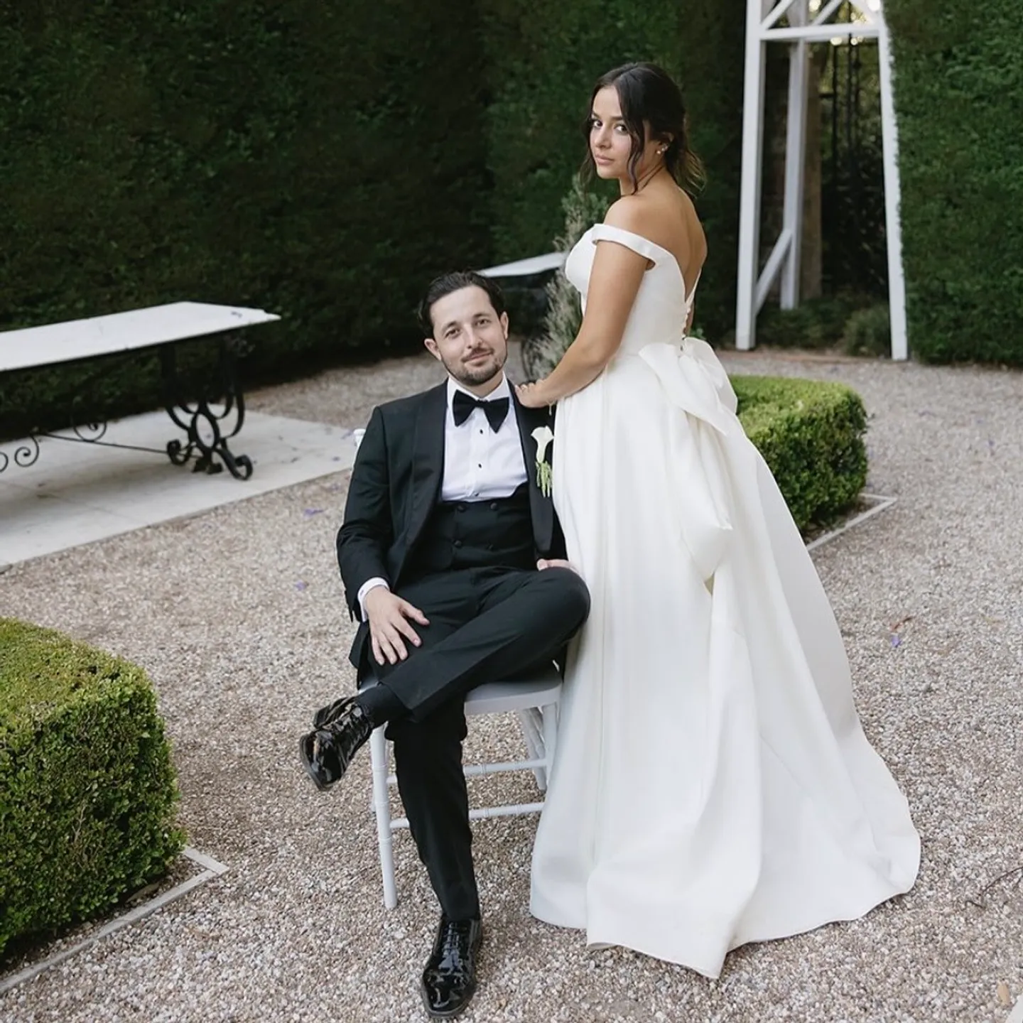 Jake Smith was the marriage celebrant for Mel & Ale at Jaspers Berry, Jaspers Brush, New South Wales, and they gave him a five star rating for his wedding celebrant services.