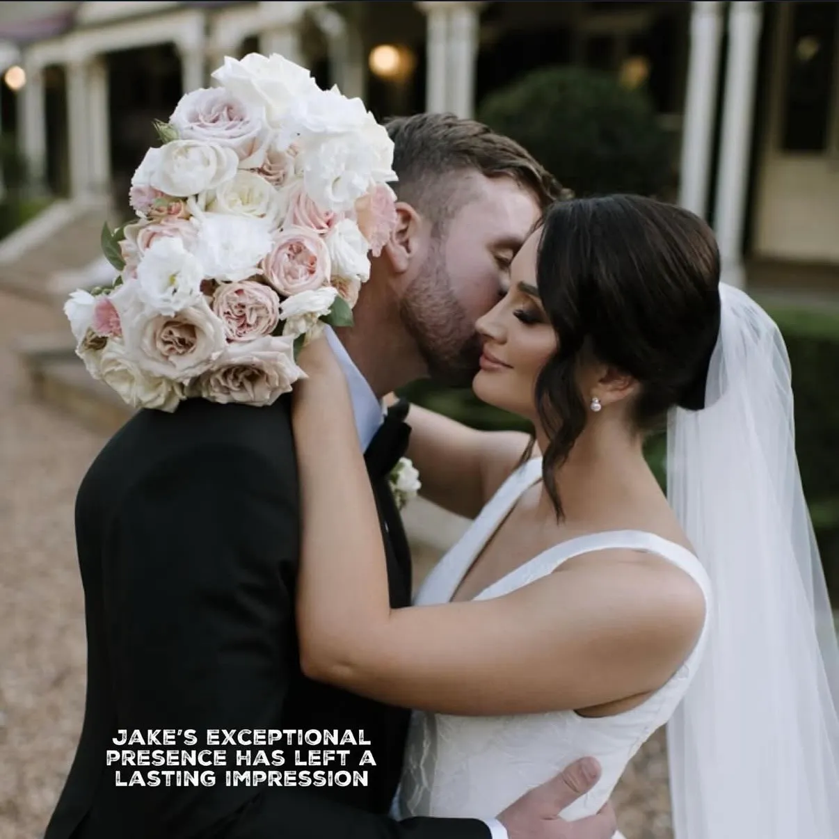 Jake Smith was the marriage celebrant for Beck & James at Gabbinbar, Toowoomba, Queensland, and they gave him a five star rating for his wedding celebrant services.