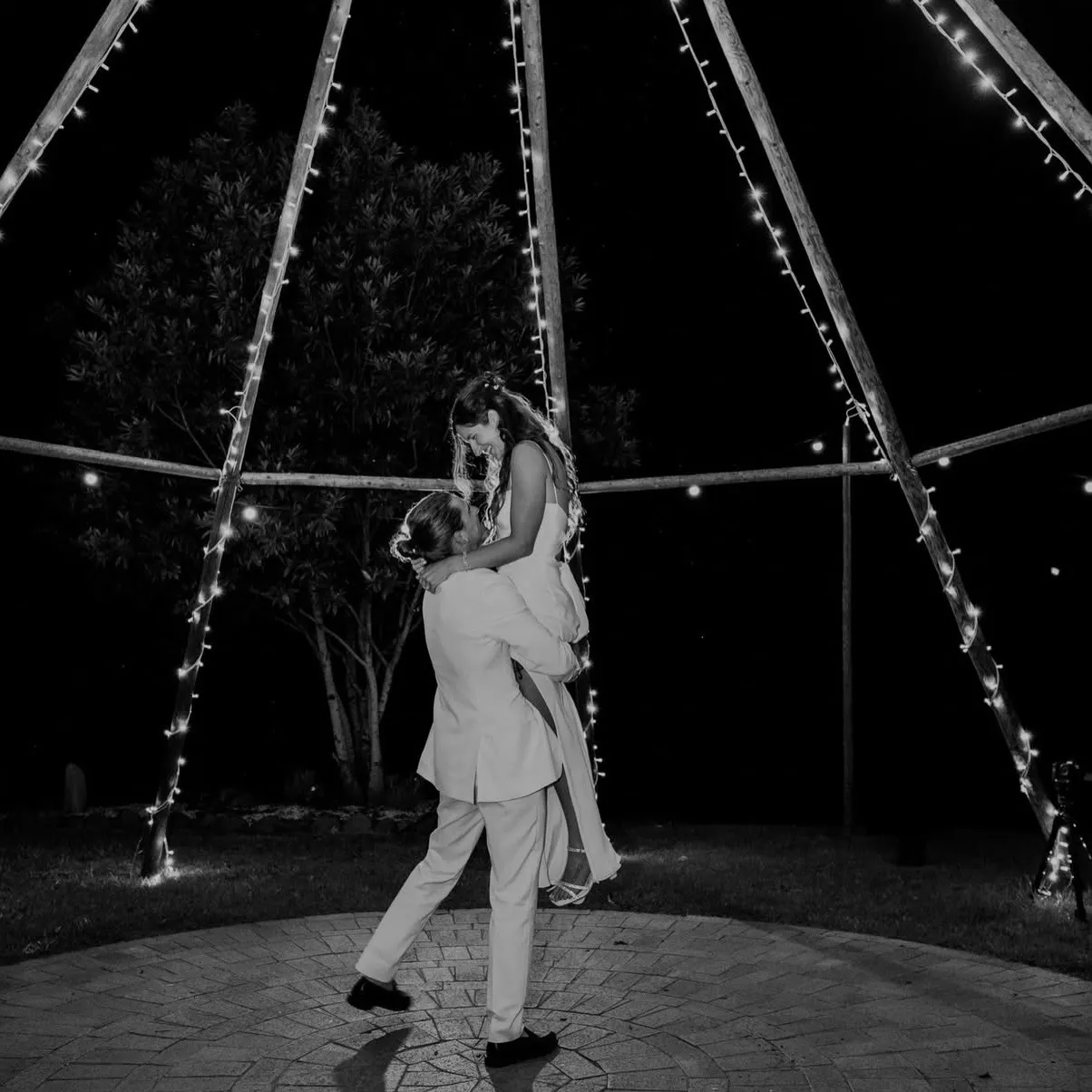 Jake Smith was the marriage celebrant for Anna & Marius at Gold Coast Farm House, Numinbah Valley, Queensland, and they gave him a five star rating for his wedding celebrant services.