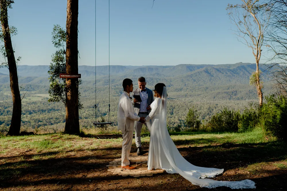 Jerome & Charene married by Jake Smith at Spicers Peak Lodge
