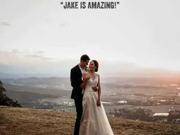 Jake Smith was the marriage celebrant for Brendon & Melinda at Cedar Creek Winery, Mount Tamborine, Queensland, and they gave him a five star rating for his wedding celebrant services.