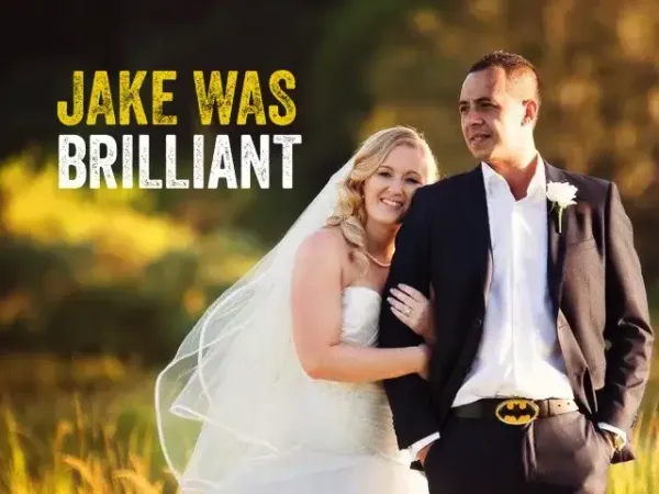 Jake Smith was the marriage celebrant for Eugene & Deanne at Albert River Wines, Mount Cotton, Queensland, and they gave him a five star rating for his wedding celebrant services.