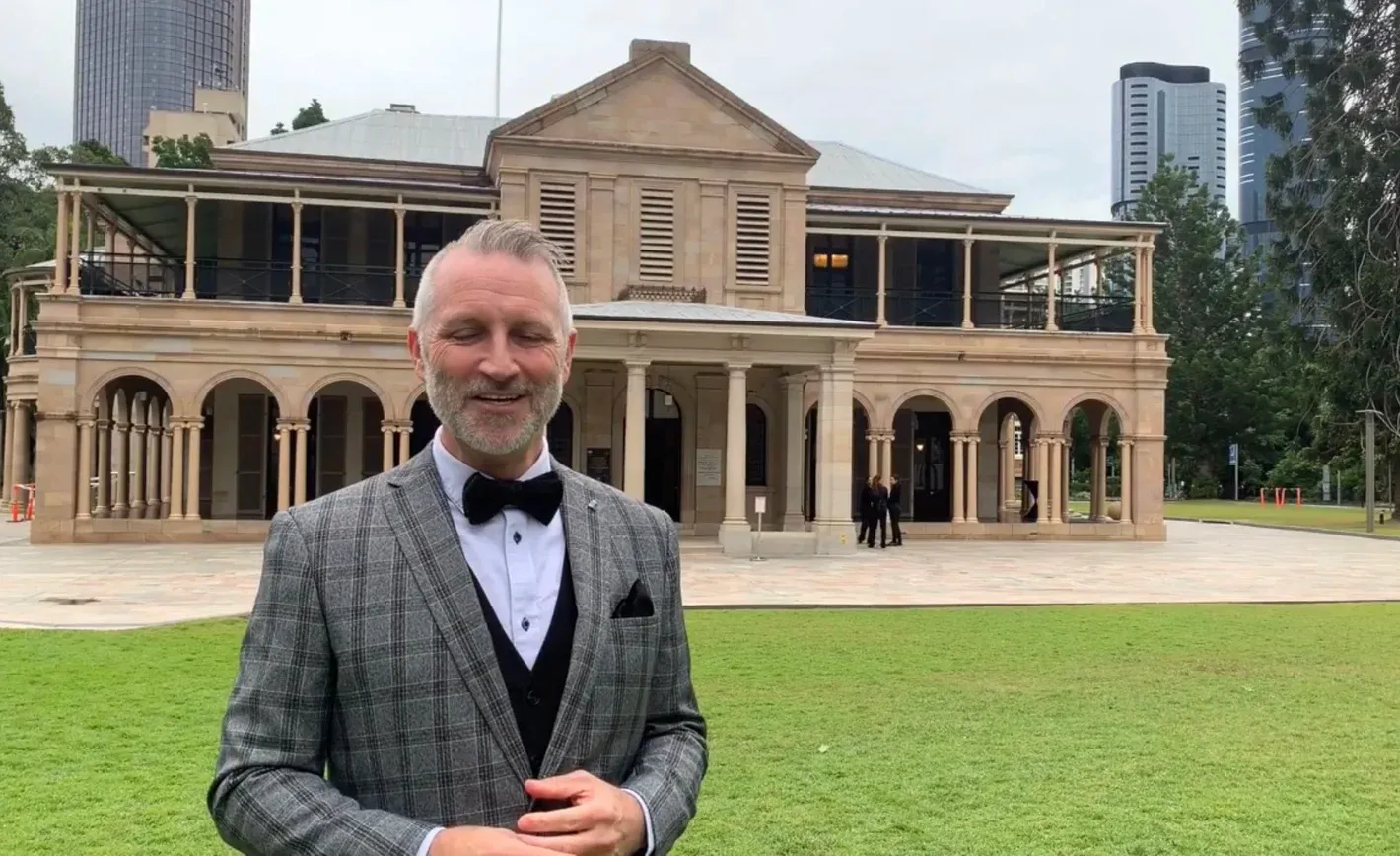 How to use your married surname