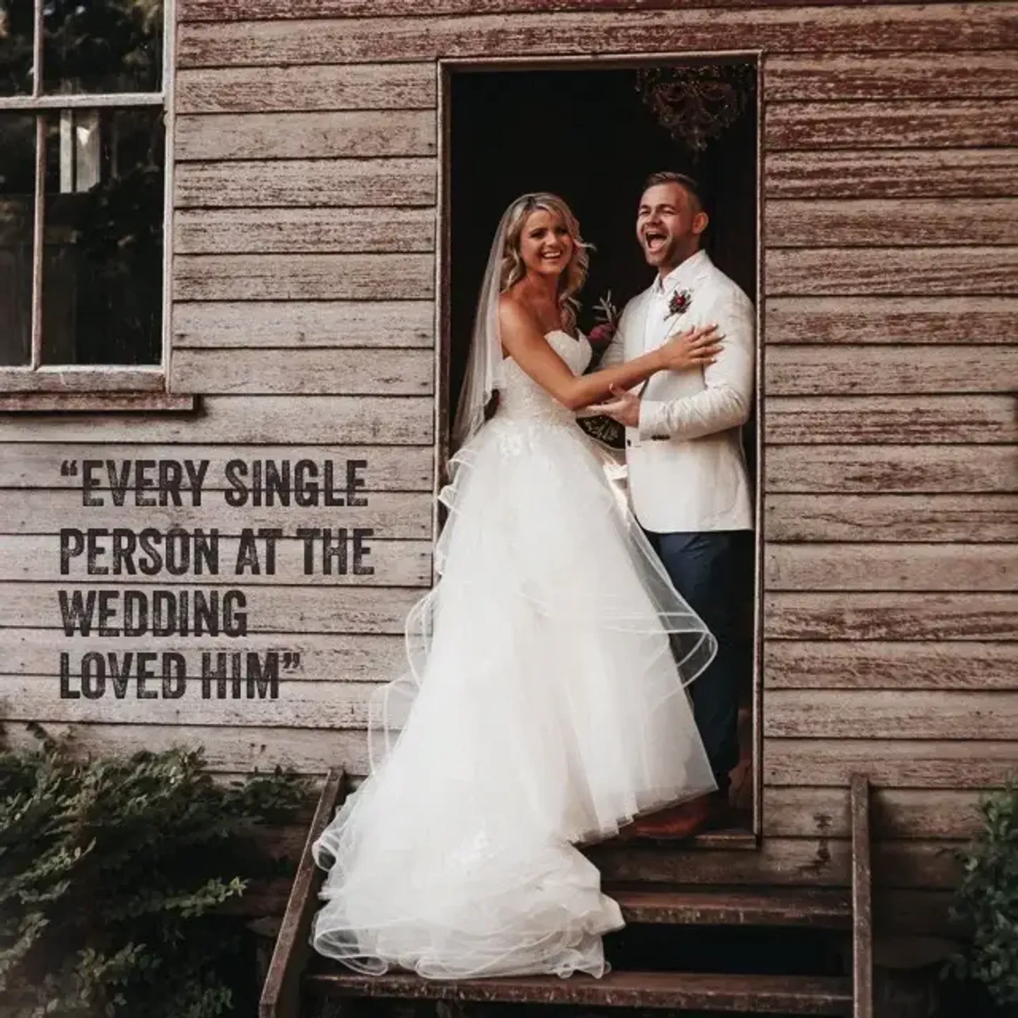 Jake Smith was the marriage celebrant for Lucas & Miné at Gabbinbar, Toowoomba, Queensland, and they gave him a five star rating for his wedding celebrant services.