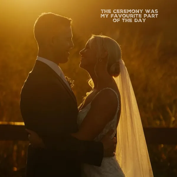 Jake Smith was the marriage celebrant for Emma & Andre at Summergrove Estate, Carool, New South Wales, and they gave him a five star rating for his wedding celebrant services.