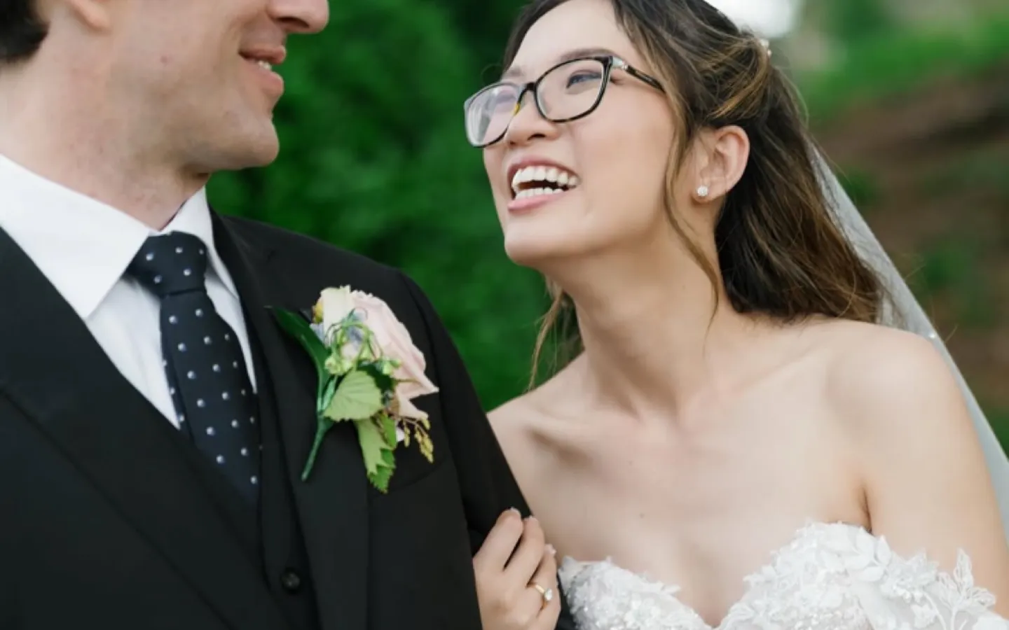 Jake Smith was the marriage celebrant for Yean & Aleks at Indooroopilly Golf Club, Indooroopilly, Queensland, and they gave him a five star rating for his wedding celebrant services.