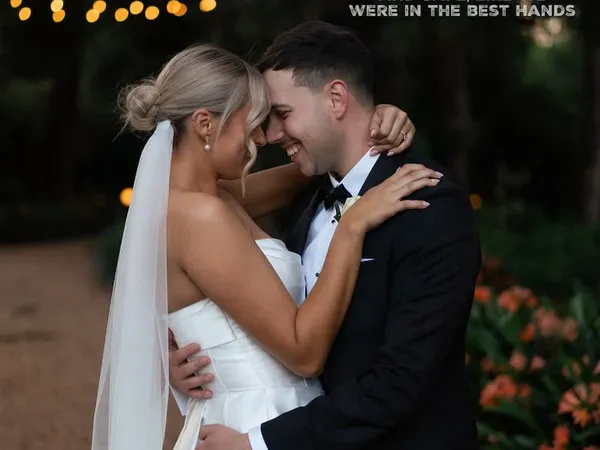 Jake Smith was the marriage celebrant for Ally & Braydan at Gabbinbar, Toowoomba, Queensland, and they gave him a five star rating for his wedding celebrant services.