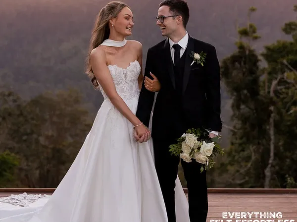 Jake Smith was the marriage celebrant for Anton & Sammy at Beechmont Estate, Beechmont, Queensland, and they gave him a five star rating for his wedding celebrant services.