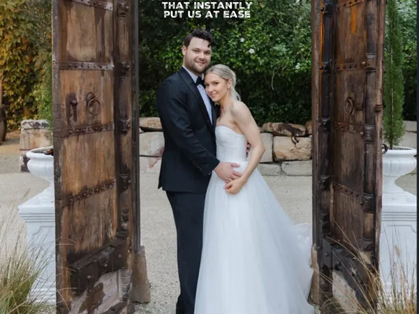 Jake Smith was the marriage celebrant for Britt & Jack at Braeside Estate, Gold Coast, Queensland, and they gave him a five star rating for his wedding celebrant services.