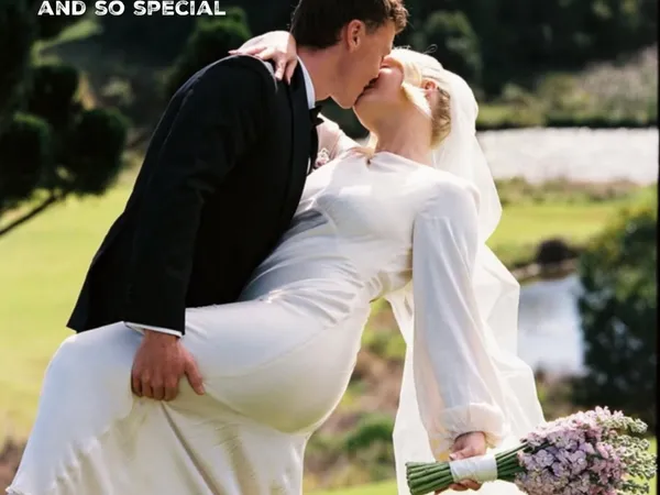 Jake Smith was the marriage celebrant for Jo & Fin at Airbnb, Brisbane Queensland, and they gave him a five star rating for his wedding celebrant services.